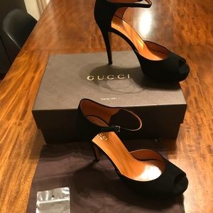 Authentic Gucci black suede heels size 8